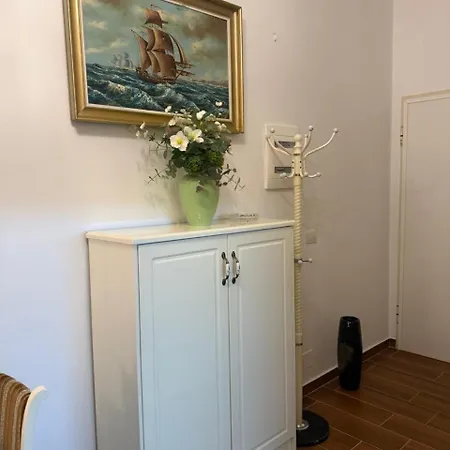 Appartamento Romantic Getaway Seaview Sarandë